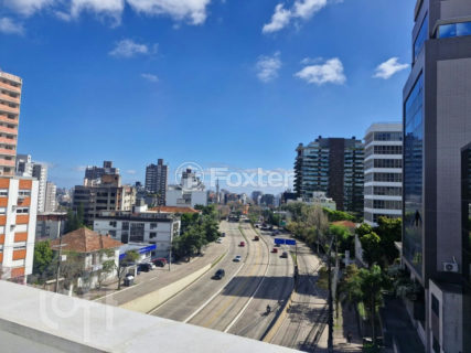 Image 7 - 1025630