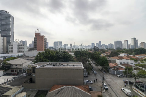 Image 18 - 1025632