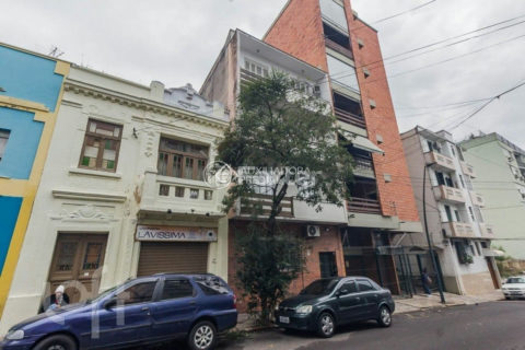 Image 21 - 1025635