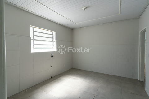 Image 23 - 1025667