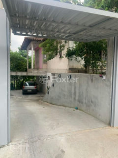 Image 27 - 1025706