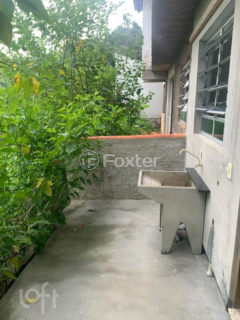 Image 32 - 1025706