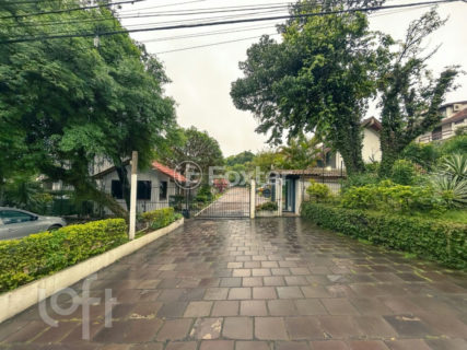 Image 30 - 1025707