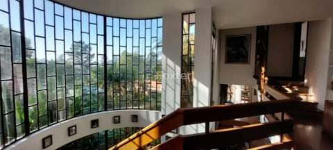 Image 8 - 1025712