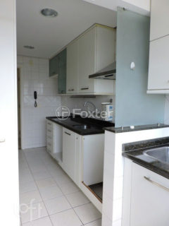 Image 31 - 1025715