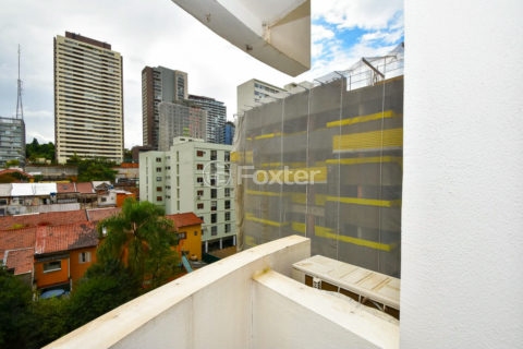 Image 34 - 1025717
