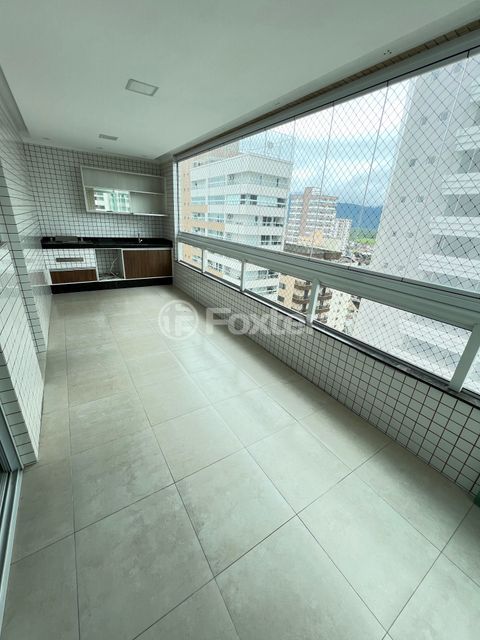 Image 13 - 1025720