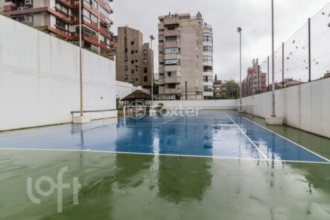 Image 4 - 1025738