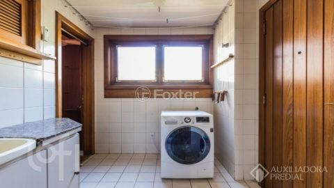 Image 45 - 1025738