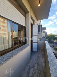 Image 5 - 1025747