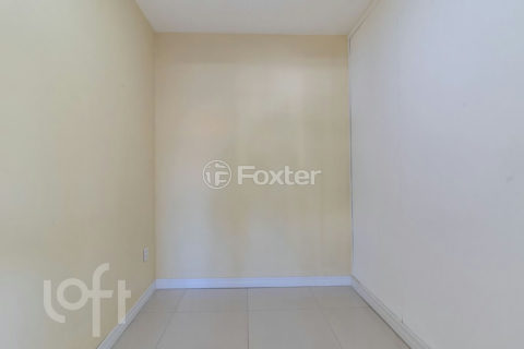 Image 23 - 1025751