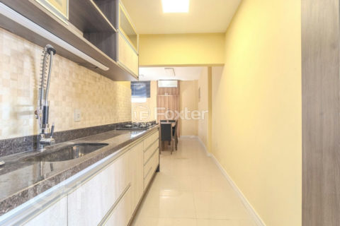 Image 7 - 1025751