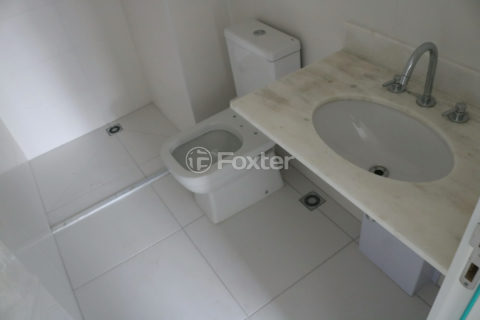 Image 9 - 1025753