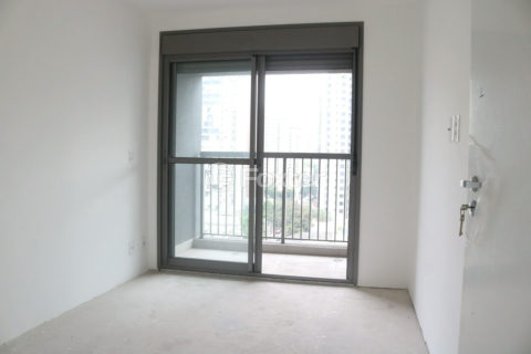 Image 7 - 1025753