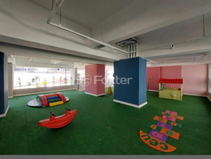 Image 37 - 1025788