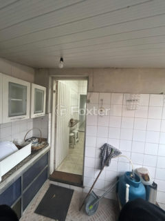 Image 37 - 1025807