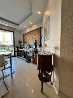 Image 11 - 1025824