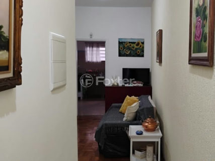Image 7 - 1025852