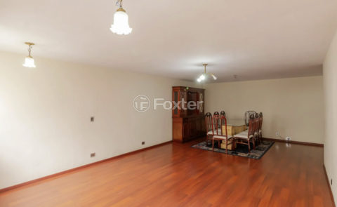 Image 3 - 1025856