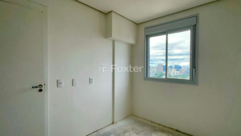 Image 7 - 1025873