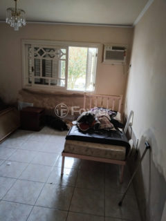 Image 9 - 1025877