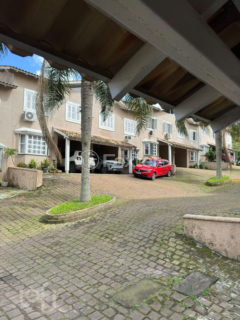 Image 34 - 1025896