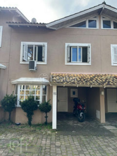 Image 32 - 1025896