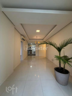 Image 5 - 1025928