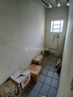 Image 20 - 1025943