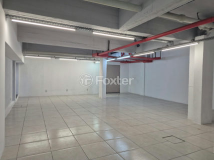 Image 7 - 1025950
