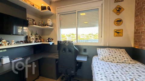 Image 25 - 1025976