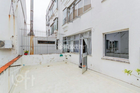 Image 31 - 1025987