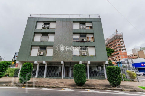Image 37 - 1025987