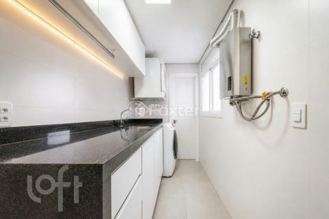 Image 37 - 1026003