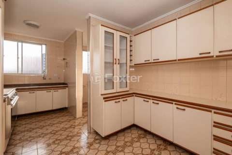 Image 22 - 1026017