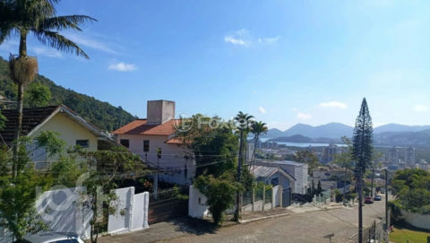 Image 2 - 1026062
