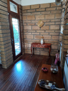 Image 4 - 1026103