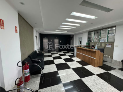 Image 7 - 1026142