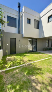 Image 33 - 1026146