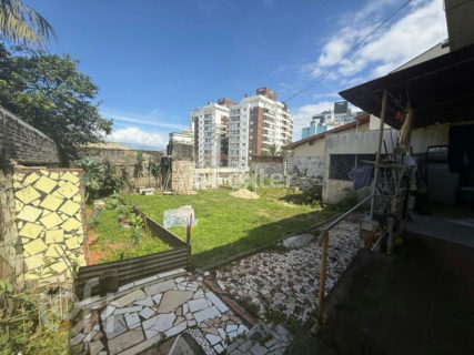 Image 16 - 1026177