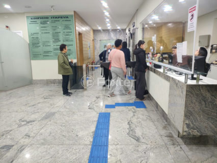 Image 2 - 1026195