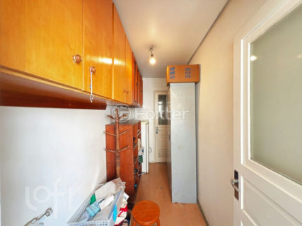 Image 32 - 1026203