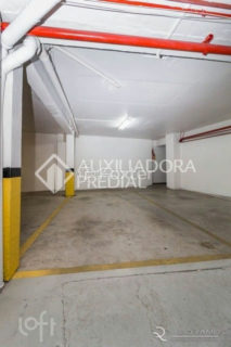 Image 35 - 1026211