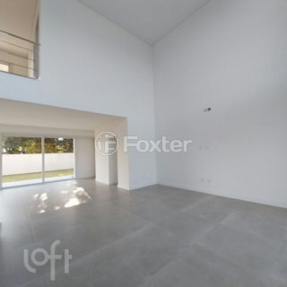 Image 2 - 1026231