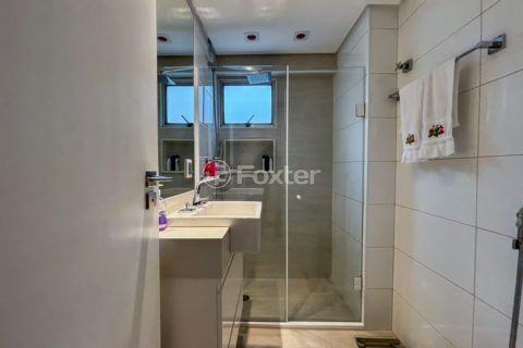 Image 35 - 1026266