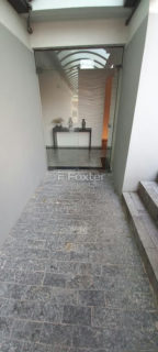 Image 30 - 1026304
