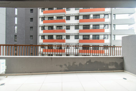 Image 5 - 1026313