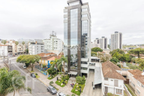 Image 15 - 1026342
