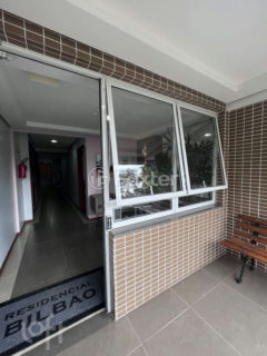 Image 10 - 1026362
