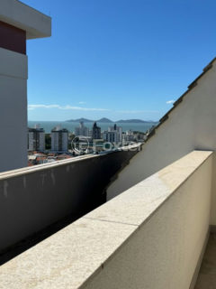 Image 16 - 1026396